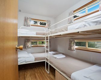 Lake Hamilton Motor Village & Caravan Park - Hamilton