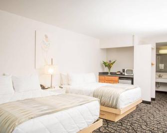 Periwinkle Inn - קייפ מיי - חדר שינה