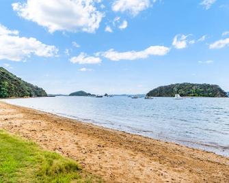 Bayview Apartment - Paihia Holiday Apartment - Paihia - Beach
