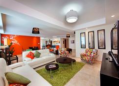 Ciqala Luxury Suites - San Juan