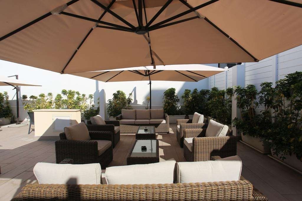 Hotel Eubea - Regio de Calabria - Patio