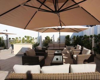 Hotel Eubea - Regio de Calabria - Patio