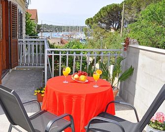 Rooms Anna - Milna (Brač) - Balkon