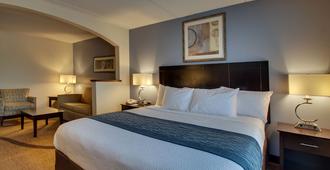 Wingfield Inn & Suites - Owensboro - Bedroom