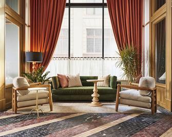 Fidelity Hotel - Clevelandu - Obývací pokoj