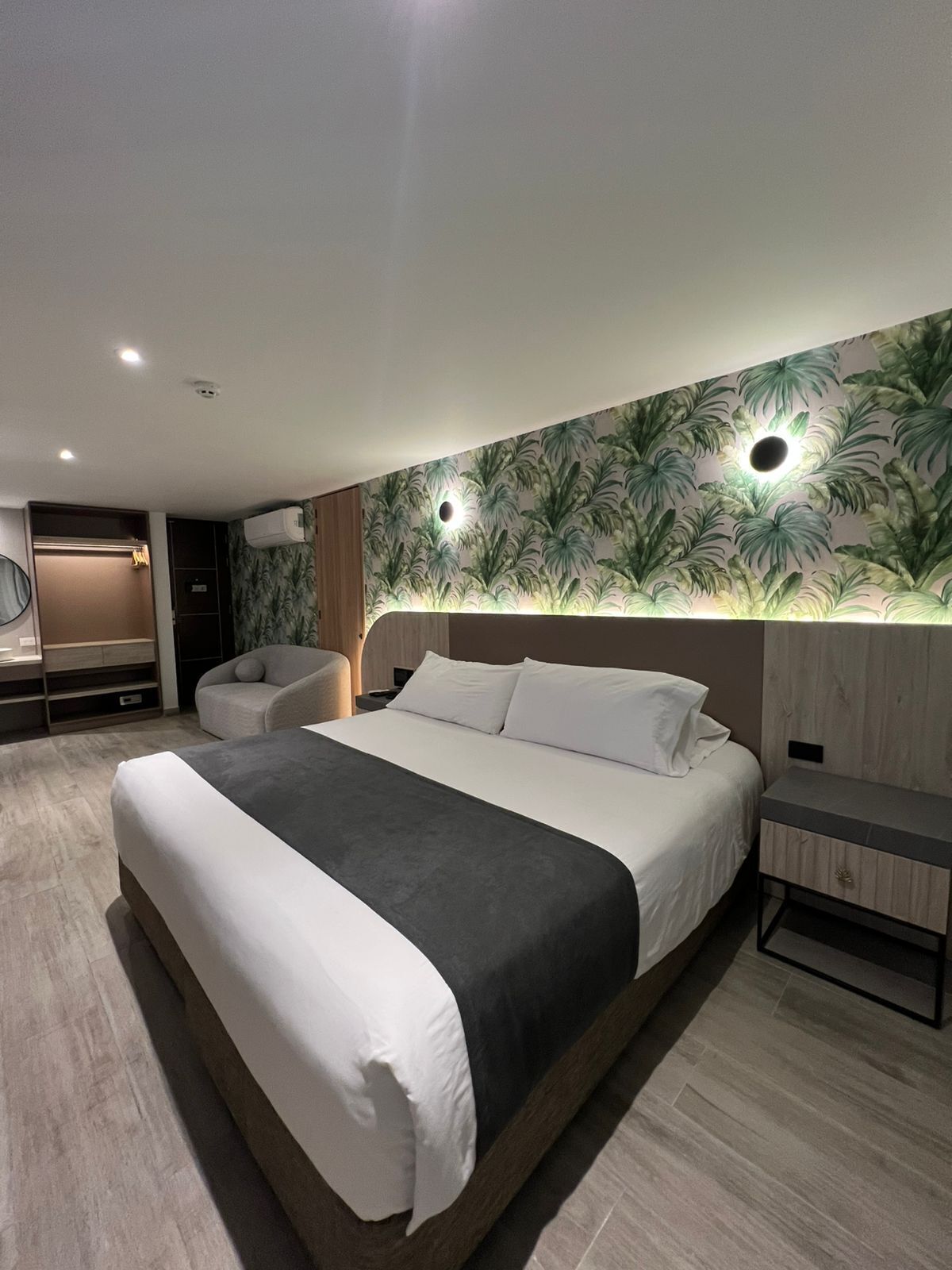 Zi One Luxury Hotel - פריירה