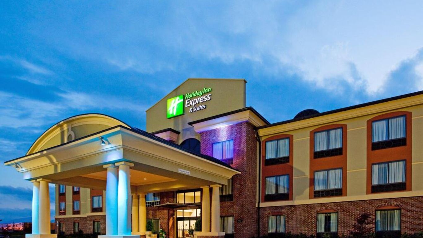 Holiday Inn Express & Suites Salem By IHG