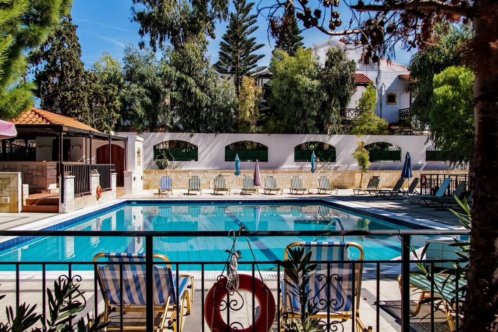 ليدا كلوب هوتل - شامل جميع الخدمات