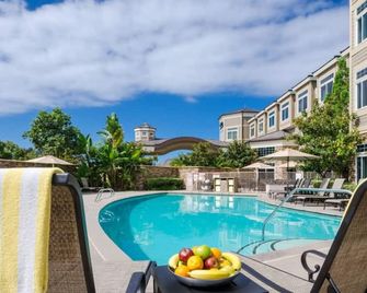 West Inn & Suites - Carlsbad - Svømmebasseng