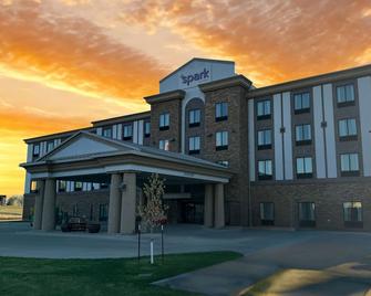 Spark by Hilton Glendive - Glendive - Edificio