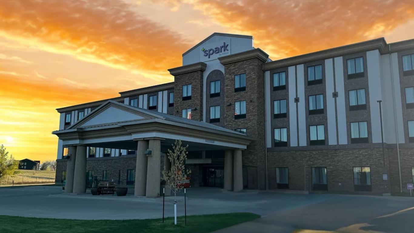 Spark by Hilton Glendive