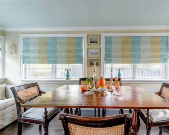 Millbrook Cottage Originally a 1927 Sears Kit House - Millbrook - Dining room