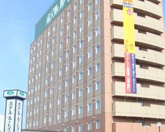 Hotel Route-Inn Kitakami Ekimae - Kitakami - Edificio