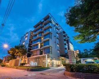 Altera Hotel and Residence by At Mind - Pattaya - Building