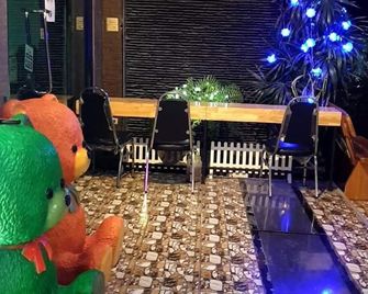 Lert Sri Hotel - U Thong