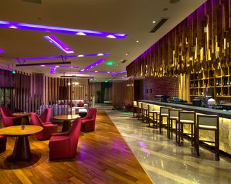 Crowne Plaza Chongqing New North Zone By IHG - Chongqing - Bar