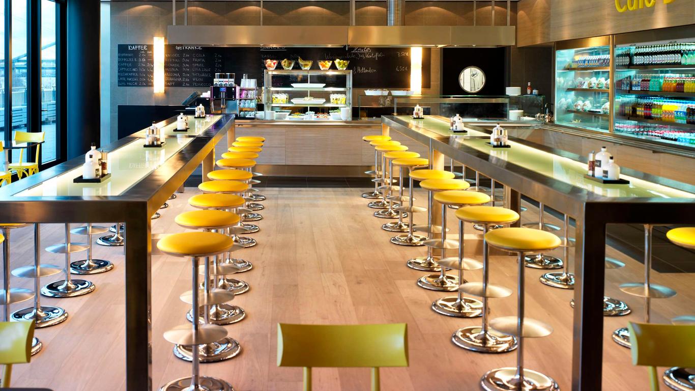 حياة ريجينسي دوسيلدورف