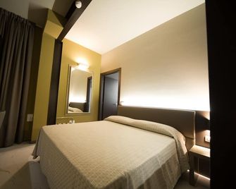 Hotel Aaron - Veneza - Quarto
