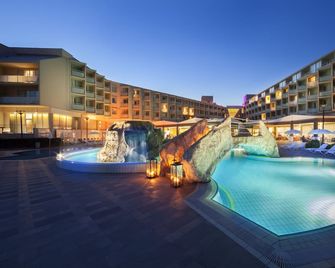 Aminess Vival Maestral Hotel - Novigrad - Piscine
