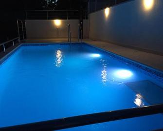 Apartments Leptiric - Podstrana - Pool