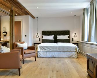 Romantik Hotel Markusturm - רוטנבורג אוב דר טאובר - חדר שינה