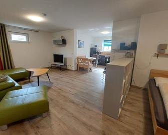 Ferienwohnung Gartenweg - Strullendorf - Soggiorno