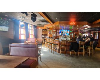 Werry's Cottages Motel & Pub by OYO East Stroudsburg Poconos - East Stroudsburg - Bar