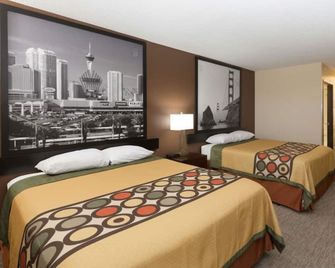 Coratel Inn and Suites By Jasper Wichita North - Wichita