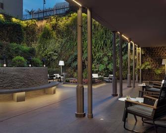 H10 Urquinaona Plaza - Barcelona - Patio