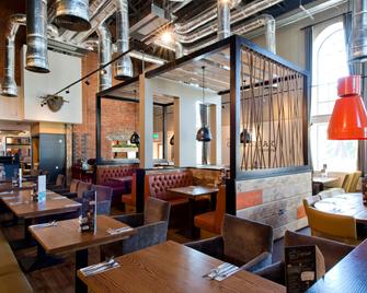 Premier Inn Gloucester Quayside - Gloucester - Restaurant