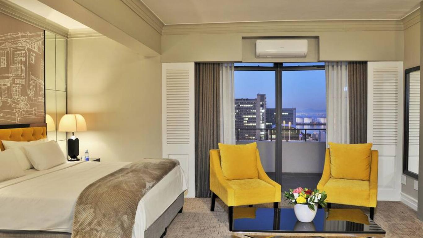 Capetonian Hotel
