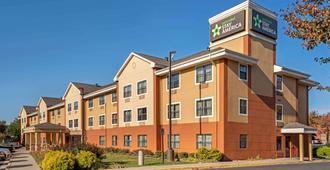 Extended Stay America Suites - Frederick - Westview Dr - Frederick - Κτίριο