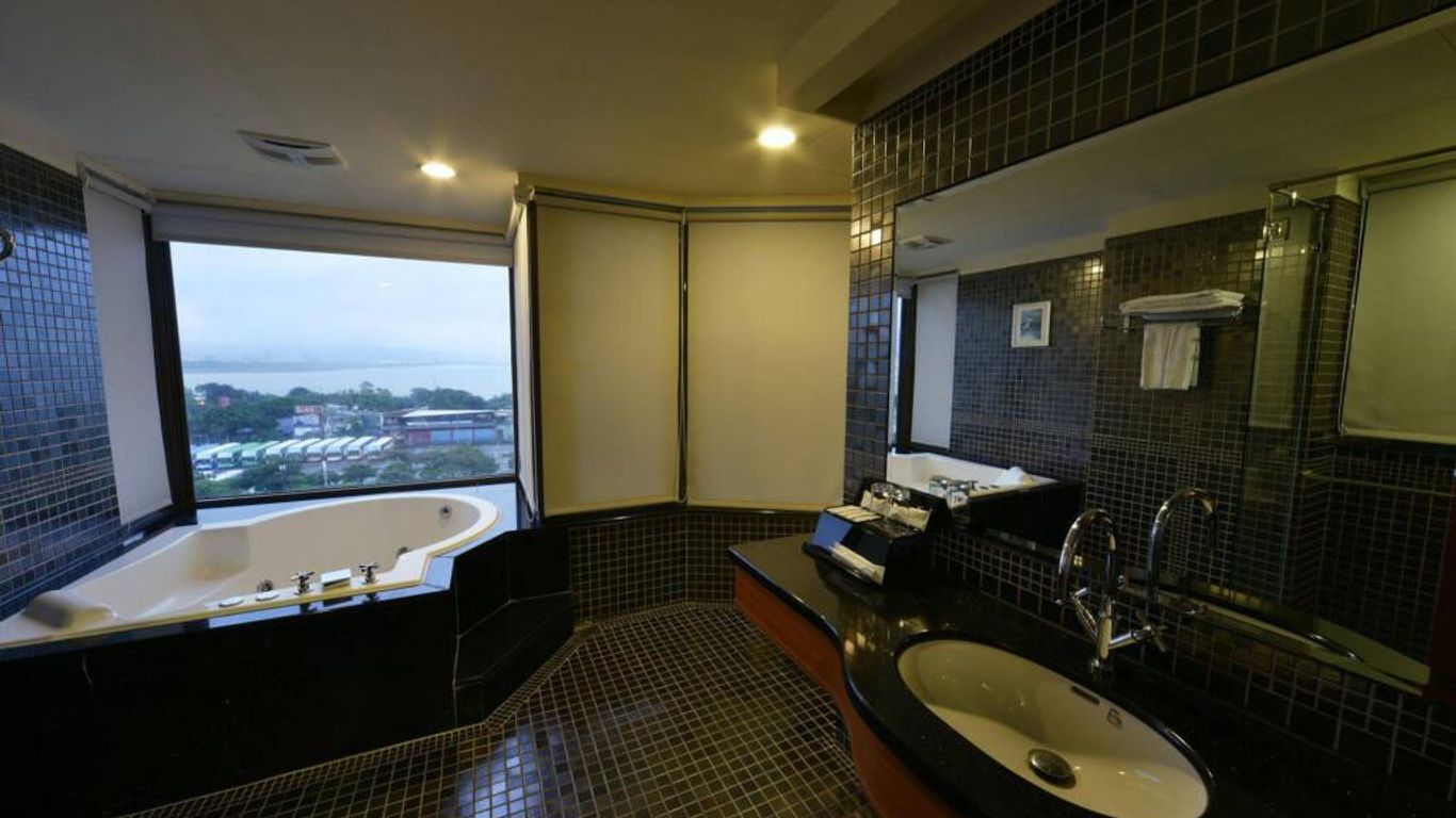 Sunrise Business Hotel - Tamsui