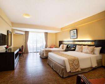 Montebello Villa Hotel - Cebu City - Kamar Tidur