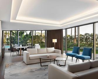 Reges, a Luxury Collection Resort & Spa, Cesme - Çeşme - Oturma odası