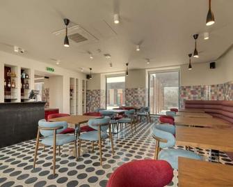 Manifest Restaurant and Hotel Gyumri - Gyumri - Lounge