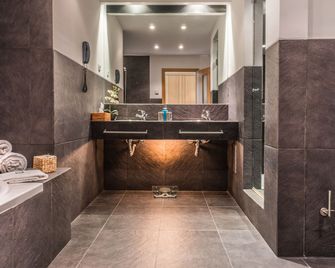 Vila Valverde Design Country Hotel - Lagos - Baño
