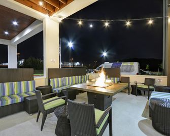 Home2 Suites By Hilton Dallas Desoto - DeSoto - Edificio