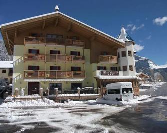 Hotel Ciamol - Canazei - Gebouw
