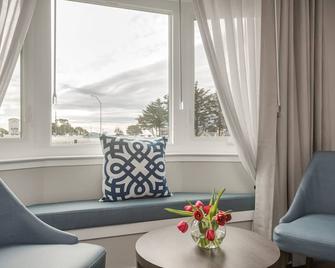 Harbor View Inn - Half Moon Bay - Wohnzimmer