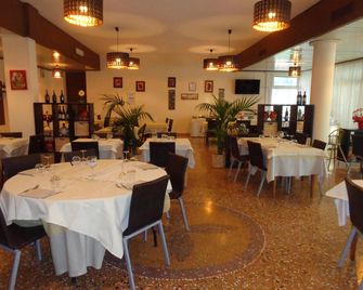 Park Hotel - Castel San Pietro Terme - Restaurant