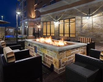 Courtyard by Marriott San Angelo - San Angelo - Patio