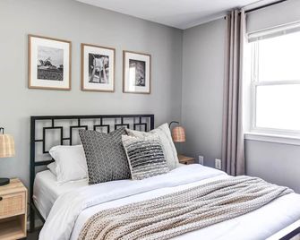 Luxury 3-BR & Free Parking - 6-minutes to Monuments - Arlington