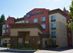 Best Western Wilsonville Inn & Suites - Wilsonville - Bâtiment