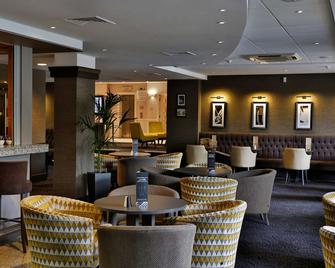 Best Western Manchester Altrincham Cresta Court Hotel - Altrincham - Lounge