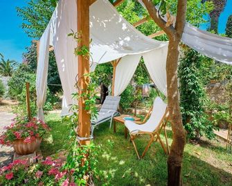 Vindobona - Mali Lošinj - Hàng hiên