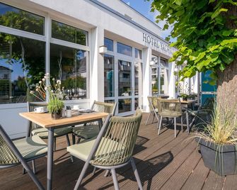 Hotel Yachtclub - Timmendorfer Strand - Patio