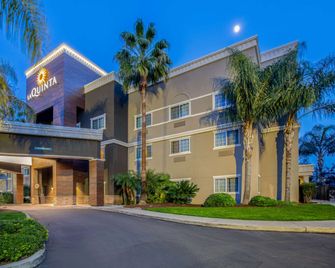 La Quinta Inn & Suites by Wyndham Modesto Salida - Salida - Building