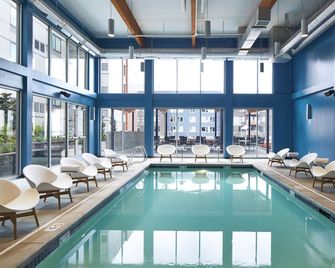 Element Seattle Redmond - Redmond - Pool