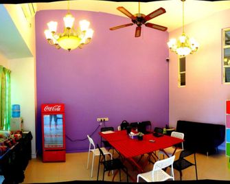 OYO 89880 Vstay 2 Guesthouse - George Town - Ingresso